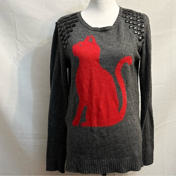 BCBGMaxAzria Sweaters - - BCBGMAXAZRIA Red Cat Grey Novelty Womens Sweater small
